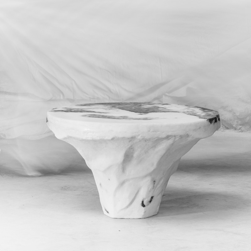 <a href=https://www.galeriegosserez.com/gosserez/artistes/lahidji-roxane.html>Roxane Lahidji</a> - Marbled Salts Mountain table